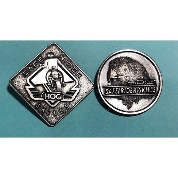 2 Harley Davidson HOG Harley Owner Group Safe Rider Skills Motorcycle Pins - Picture 1 of 3